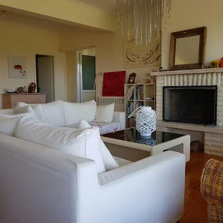 Agrilesa Beach House Villa *