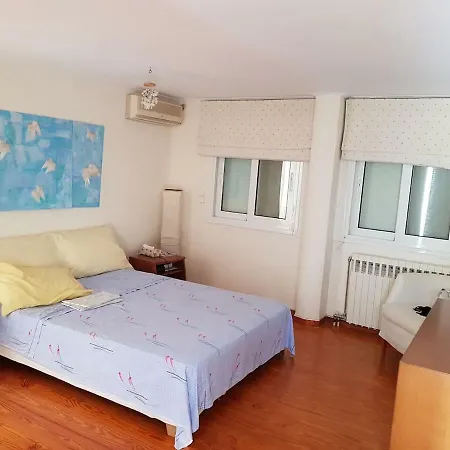 Villa Agrilesa Beach House *