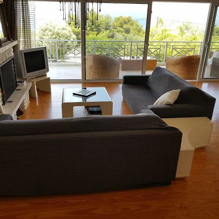 Agrilesa Beach House * Dhílesi