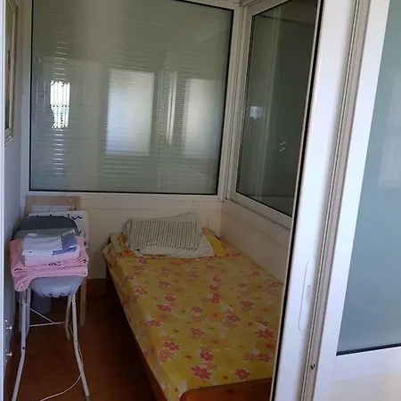 Agrilesa Beach House *